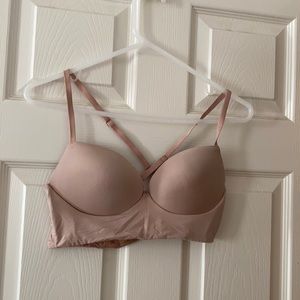 Victoria’s Secret nude bra